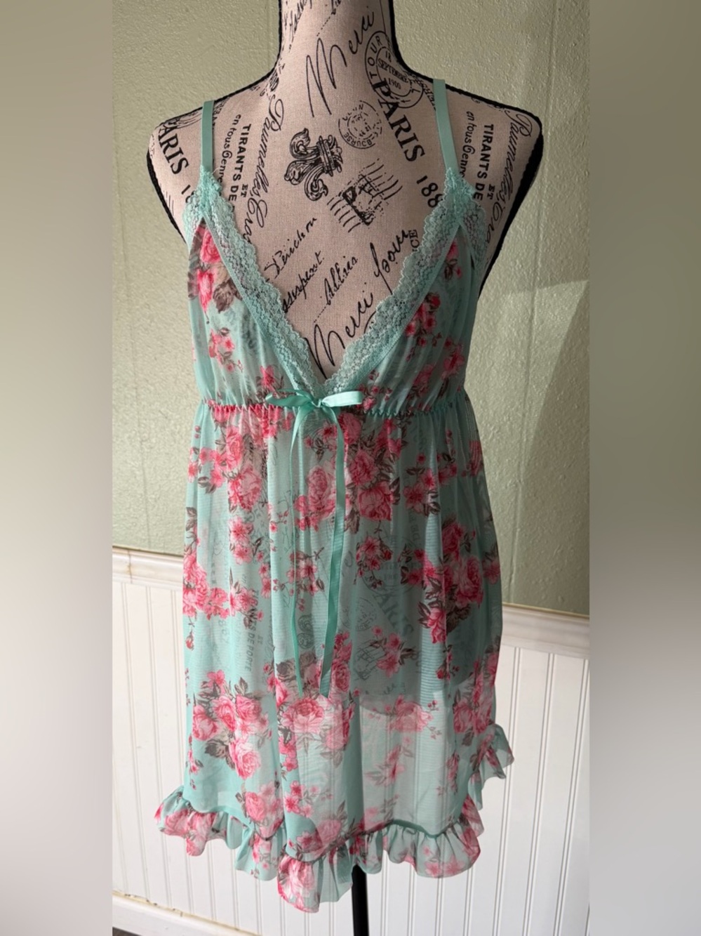 Floral Lace-Trim Mesh Nighty/Babydoll/Night Gown.